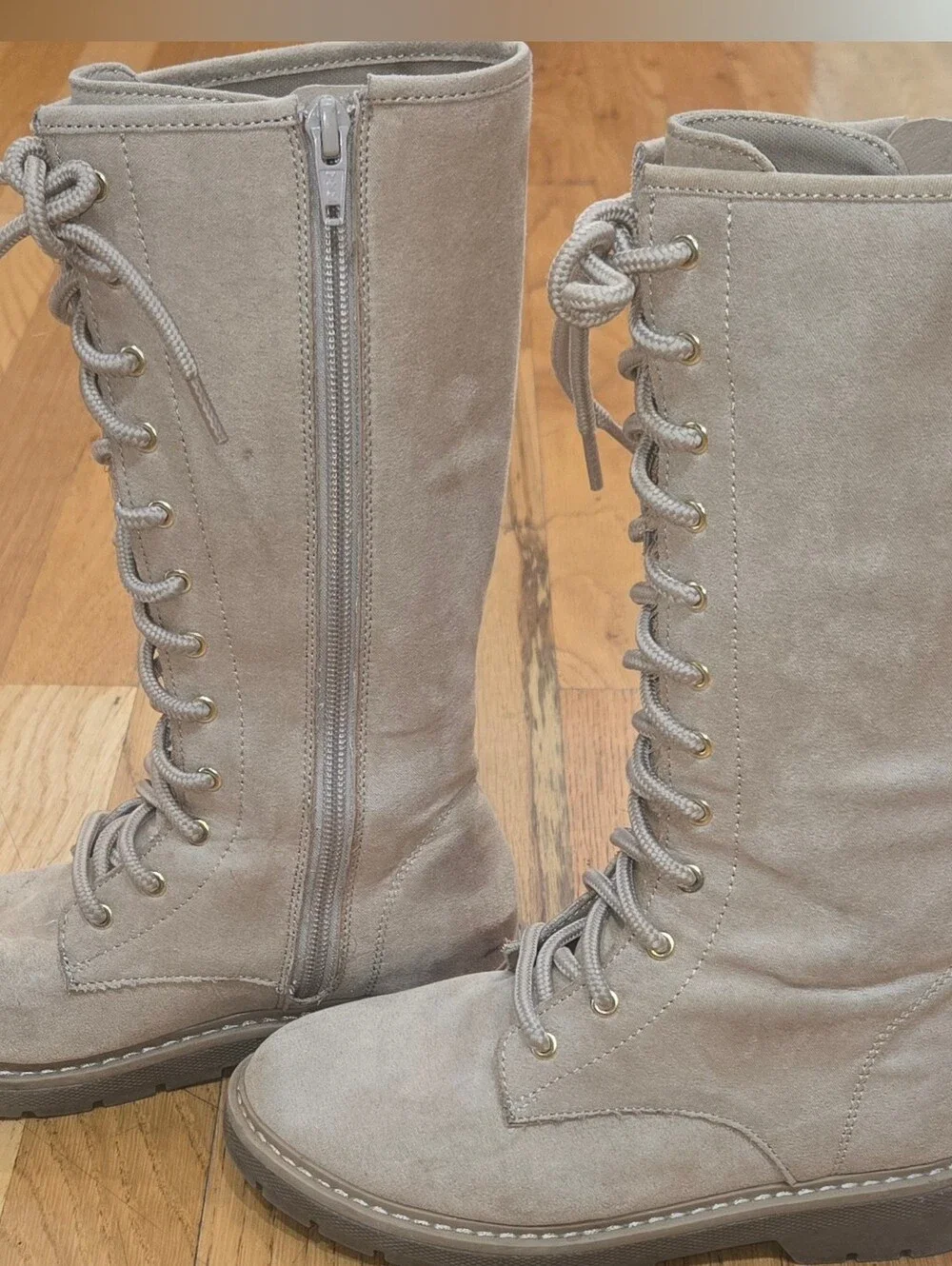 Girls Lace-Up Combat Boots in Light Tan/ Beige